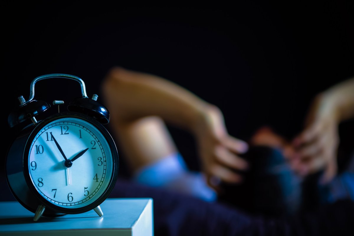 Dormons-nous moins depuis l’arrivée de l’électricité ? Étude comparative du sommeil des chasseurs-cueilleurs et du monde moderne