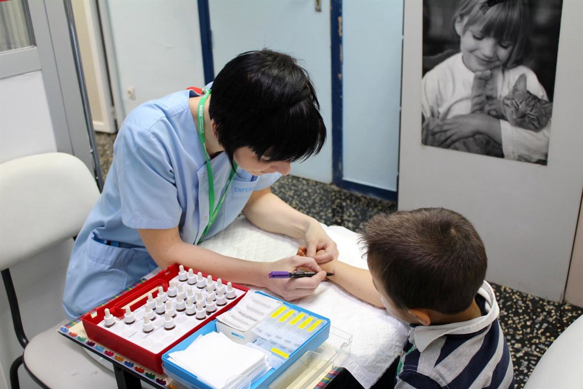 Rentrée des enfants allergiques : révision du traitement et coordination avec l’école