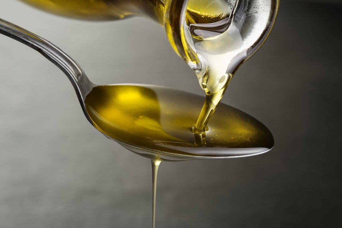 La Société espagnole de nutrition s’adhère au Manifeste de Lisbonne pour renforcer le rôle de l’huile d’olive extra-vierge dans la santé