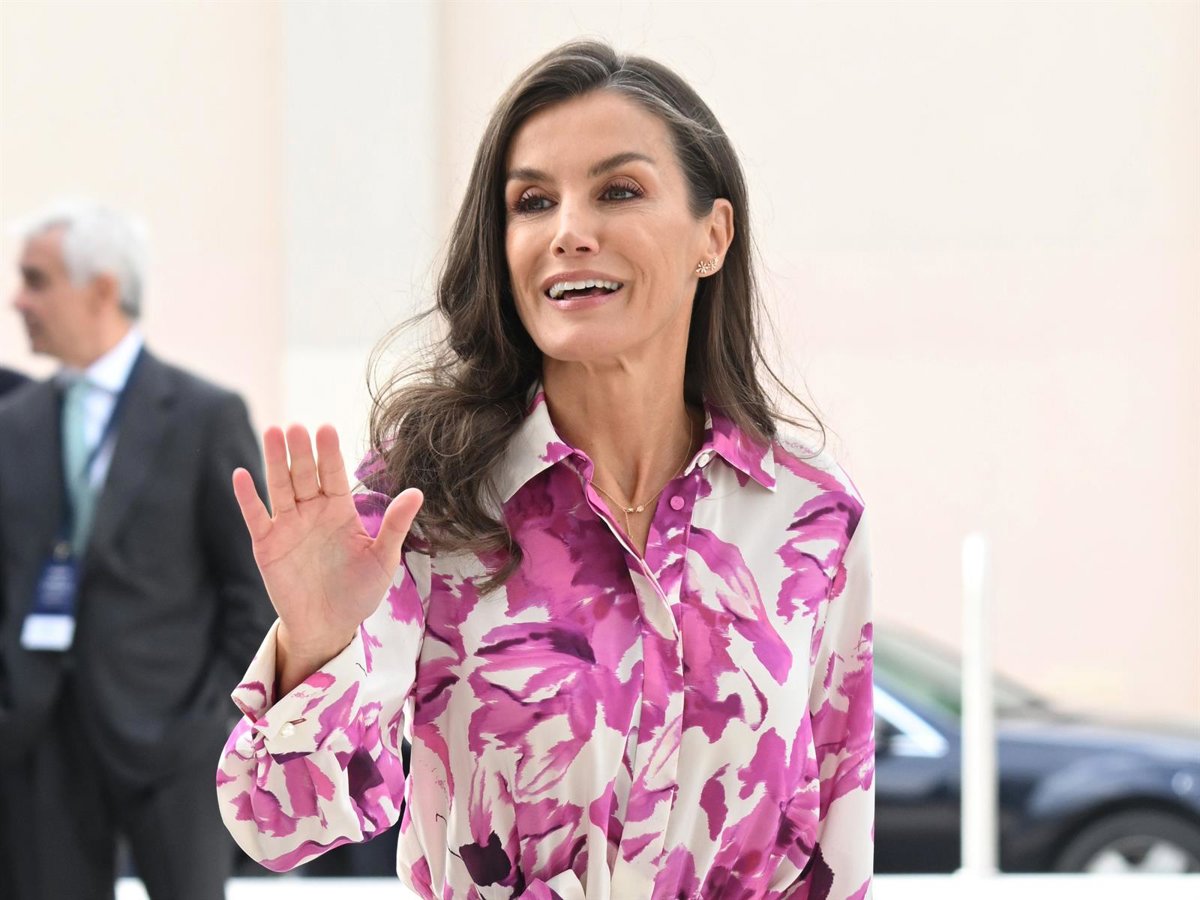 La reine Letizia réclame à Bruxelles l’investissement et l’accès universel à la recherche contre le cancer